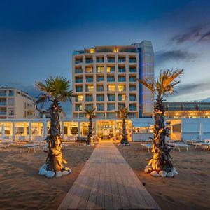 Excelsior Hotel, Spa & Lido - Preferred Hotels & Resorts